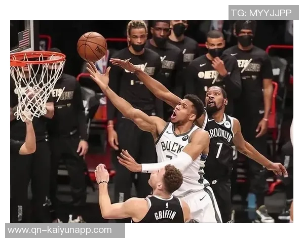 篮网主帅费尔南德斯因病缺席对雄鹿比赛球队面临挑战